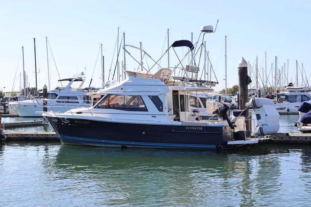 2017 Cutwater 30 CB