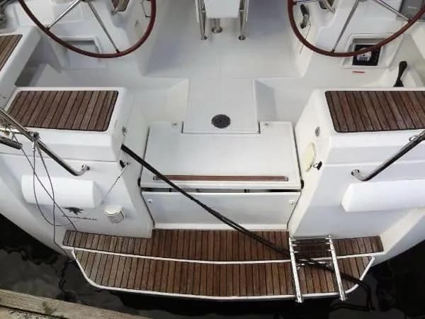 2011 Jeanneau Sun Odyssey 409 thumbnail 2