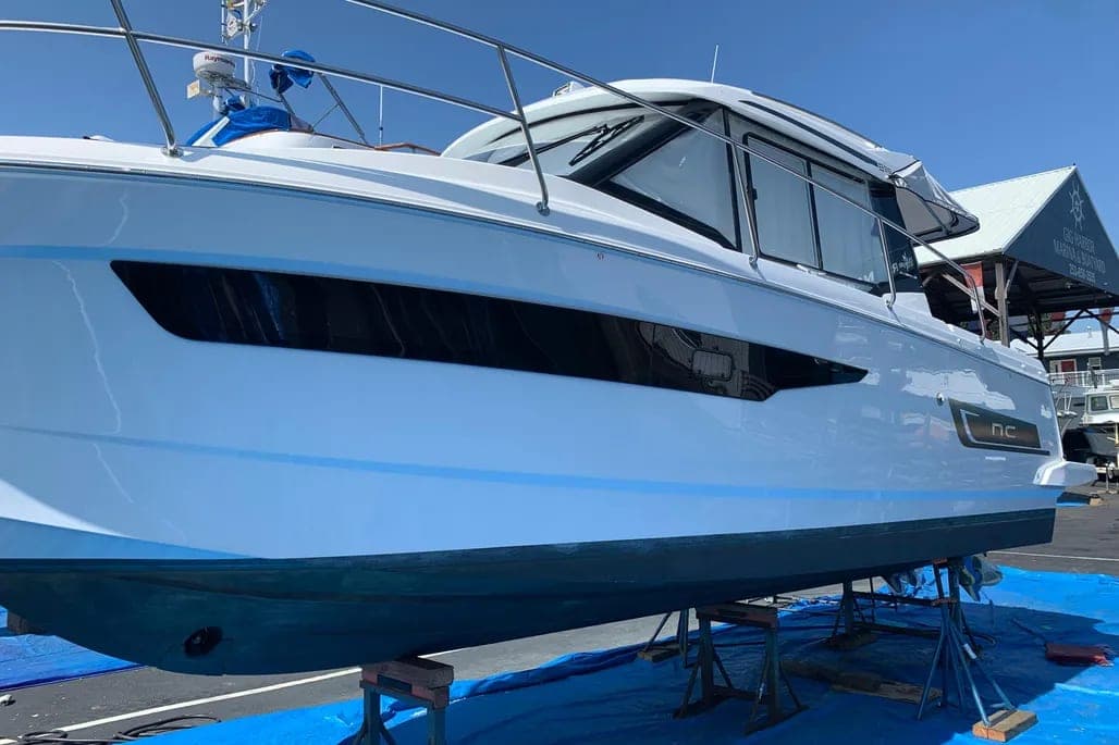 2021 Jeanneau NC 895