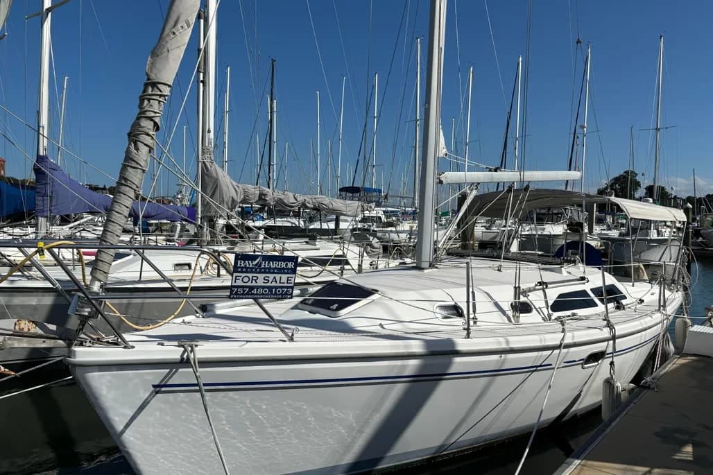 2004 Catalina Catalina 310 thumbnail 1