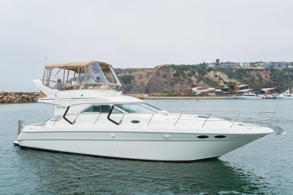 2000 Sea Ray 400 Sedan Bridge