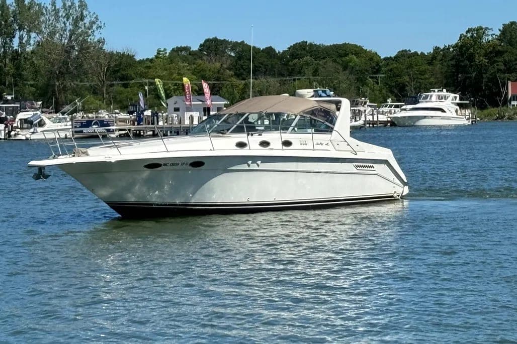 1994 Sea Ray 370 Sundancer thumbnail 1