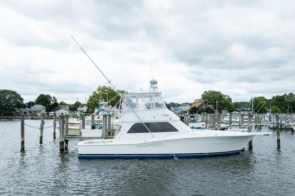 1999 Viking 47 Convertible