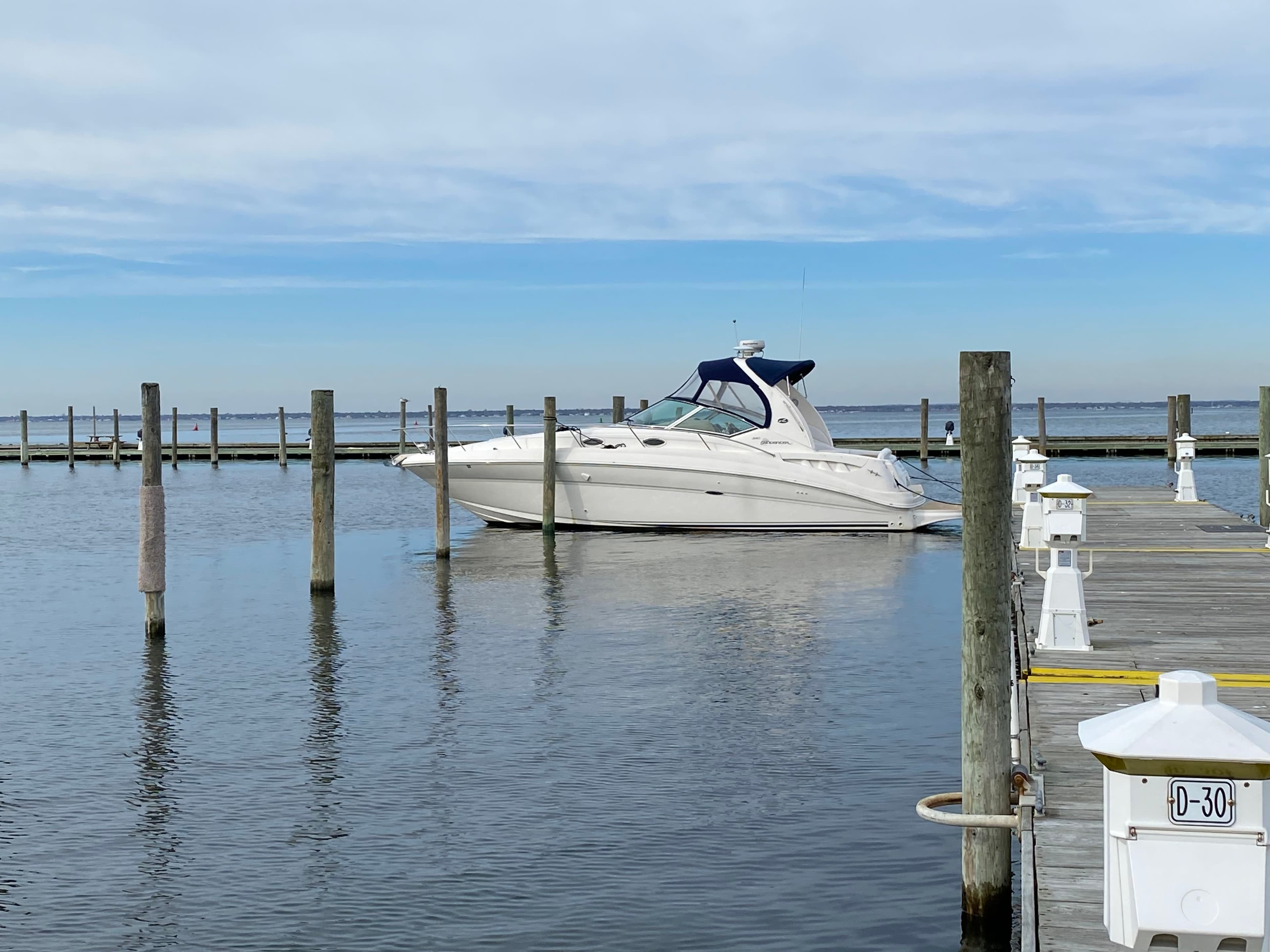 2004 Sea Ray 320 sundancer thumbnail 2