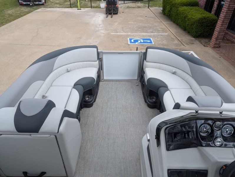 2025 Tahoe LTZ 2385 QL thumbnail 2
