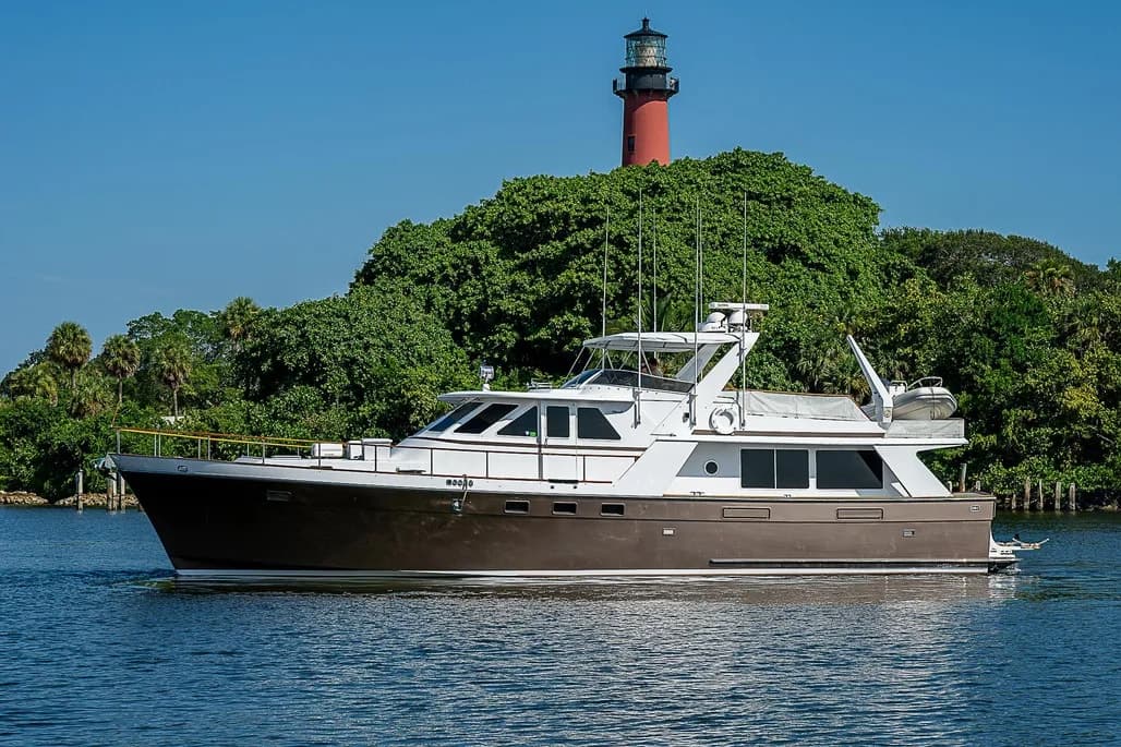 1986 Tollycraft Pilothouse thumbnail 1