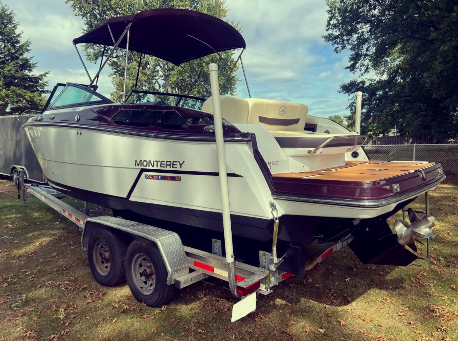 2016 Monterey 258 SS