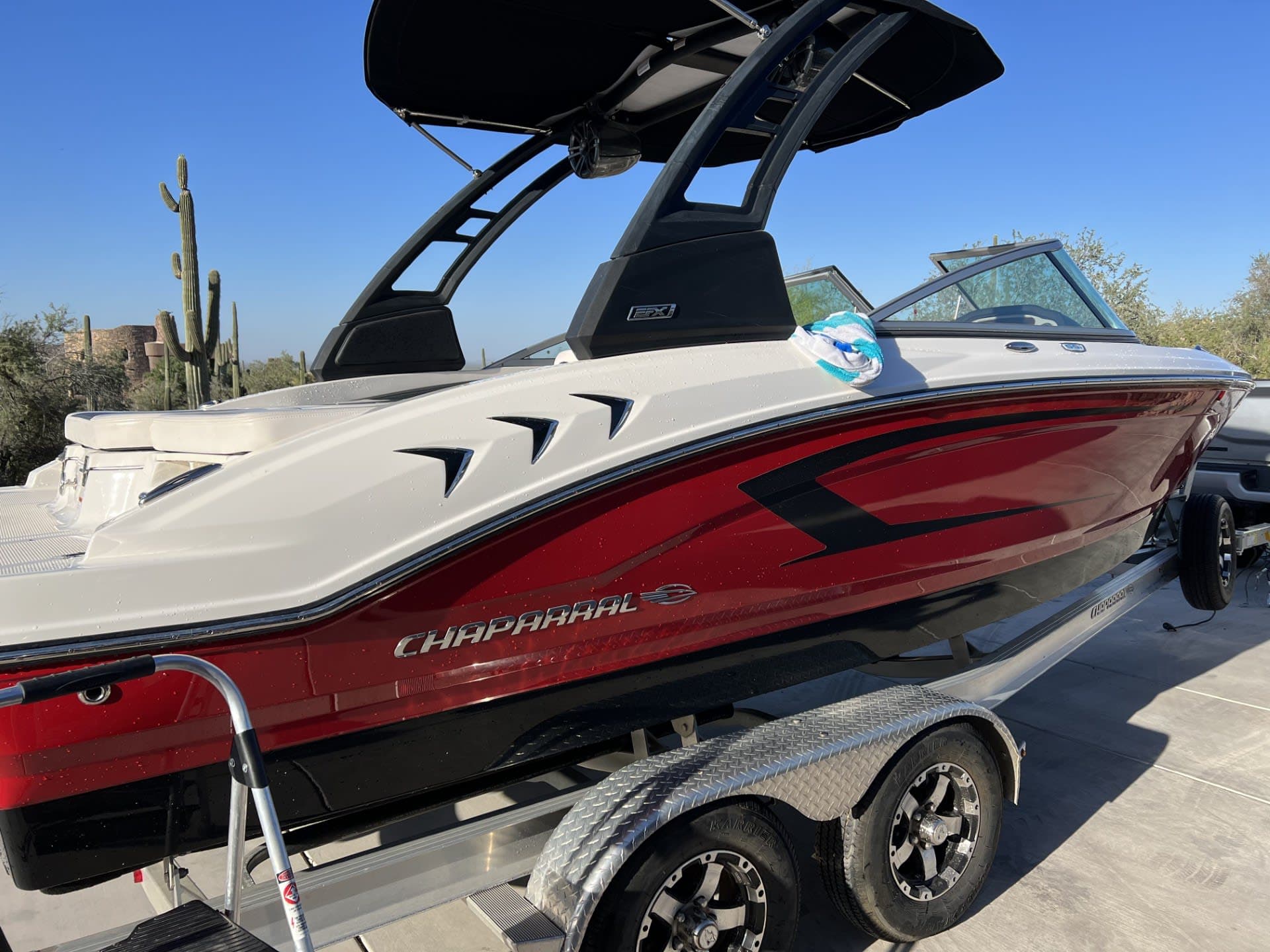 2020 Chaparral 21 SSI Fish and Ski thumbnail 1