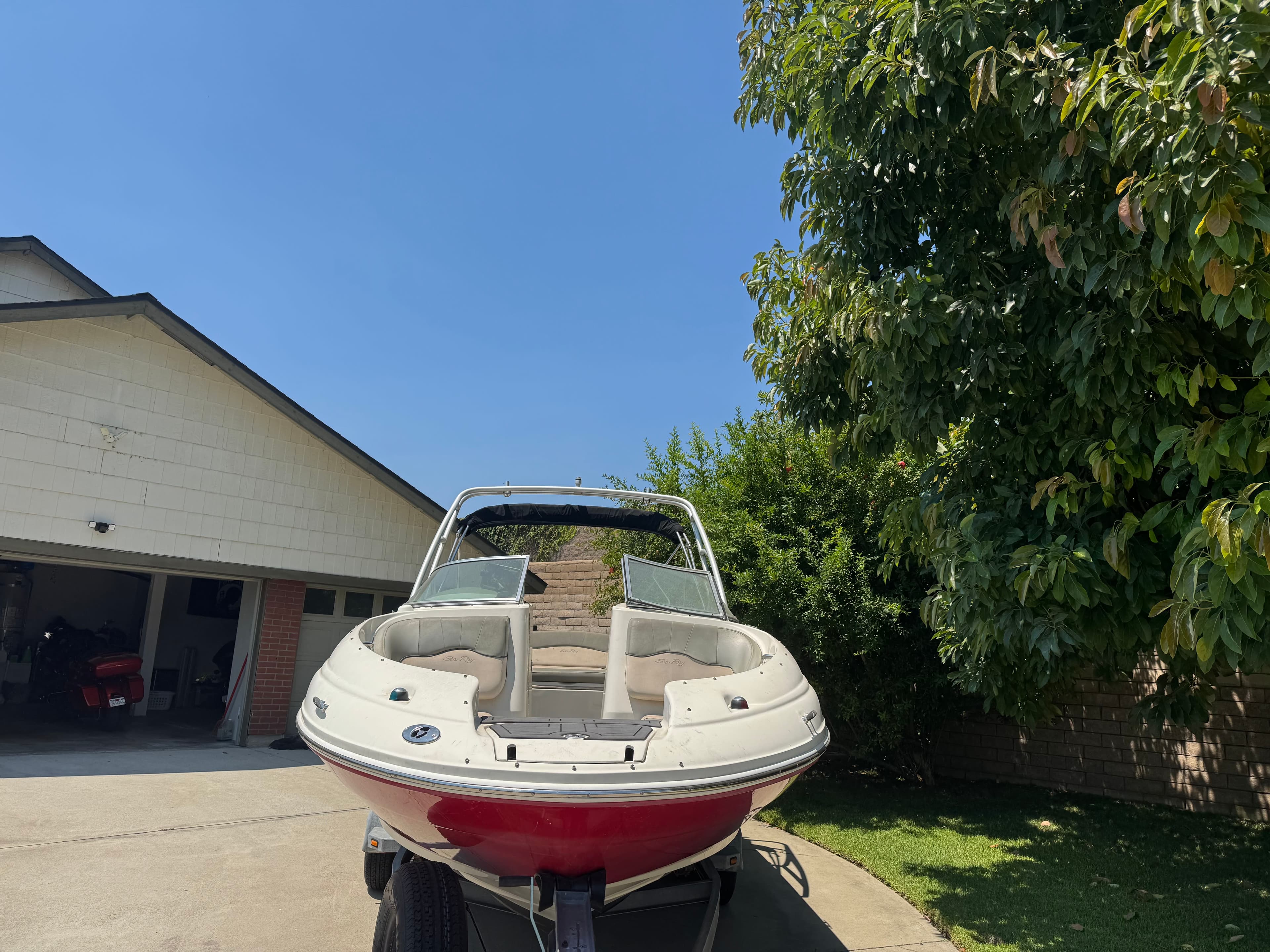 2005 Searay 220 Sundance thumbnail 1