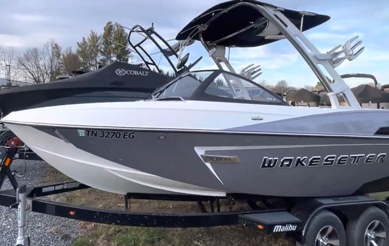 2014 Malibu Wakesetter LSV 23 thumbnail 1