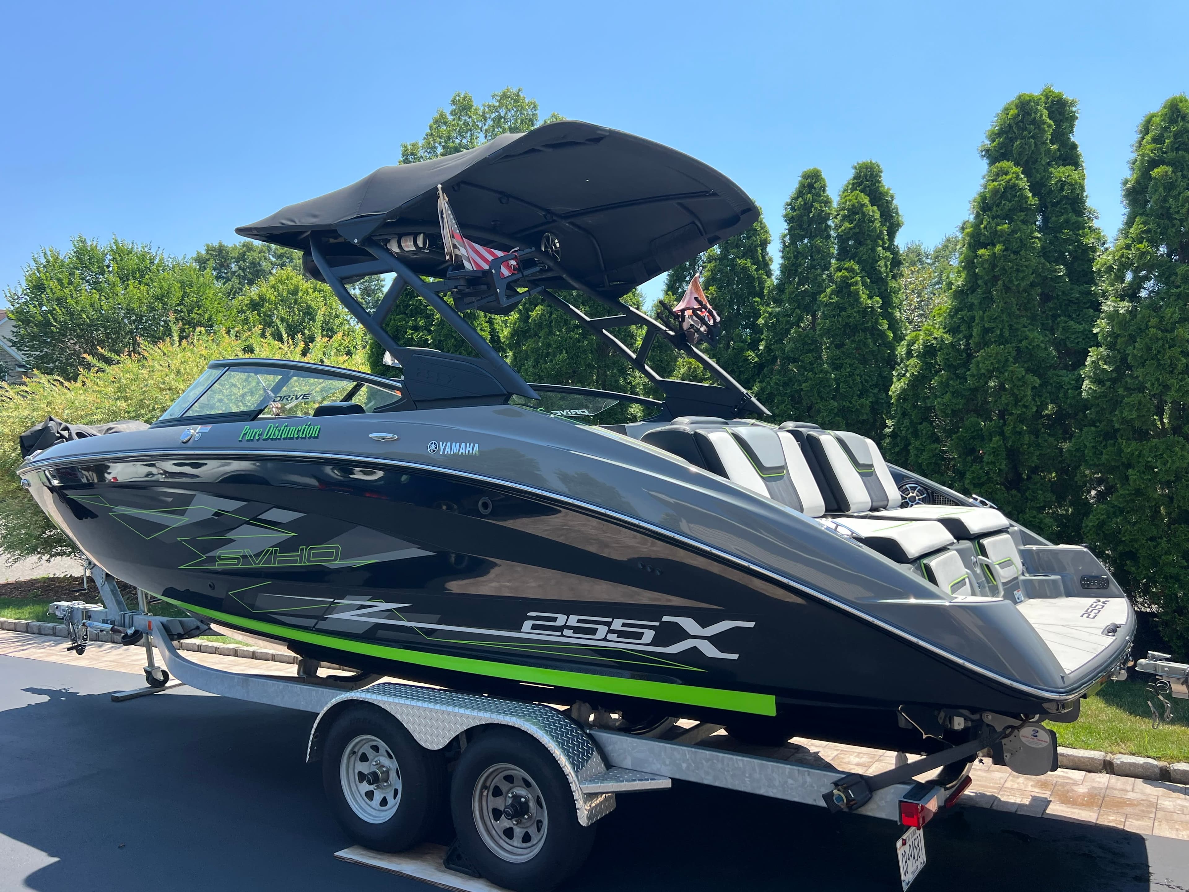 2021 Yamaha Boats 255 XD thumbnail 2