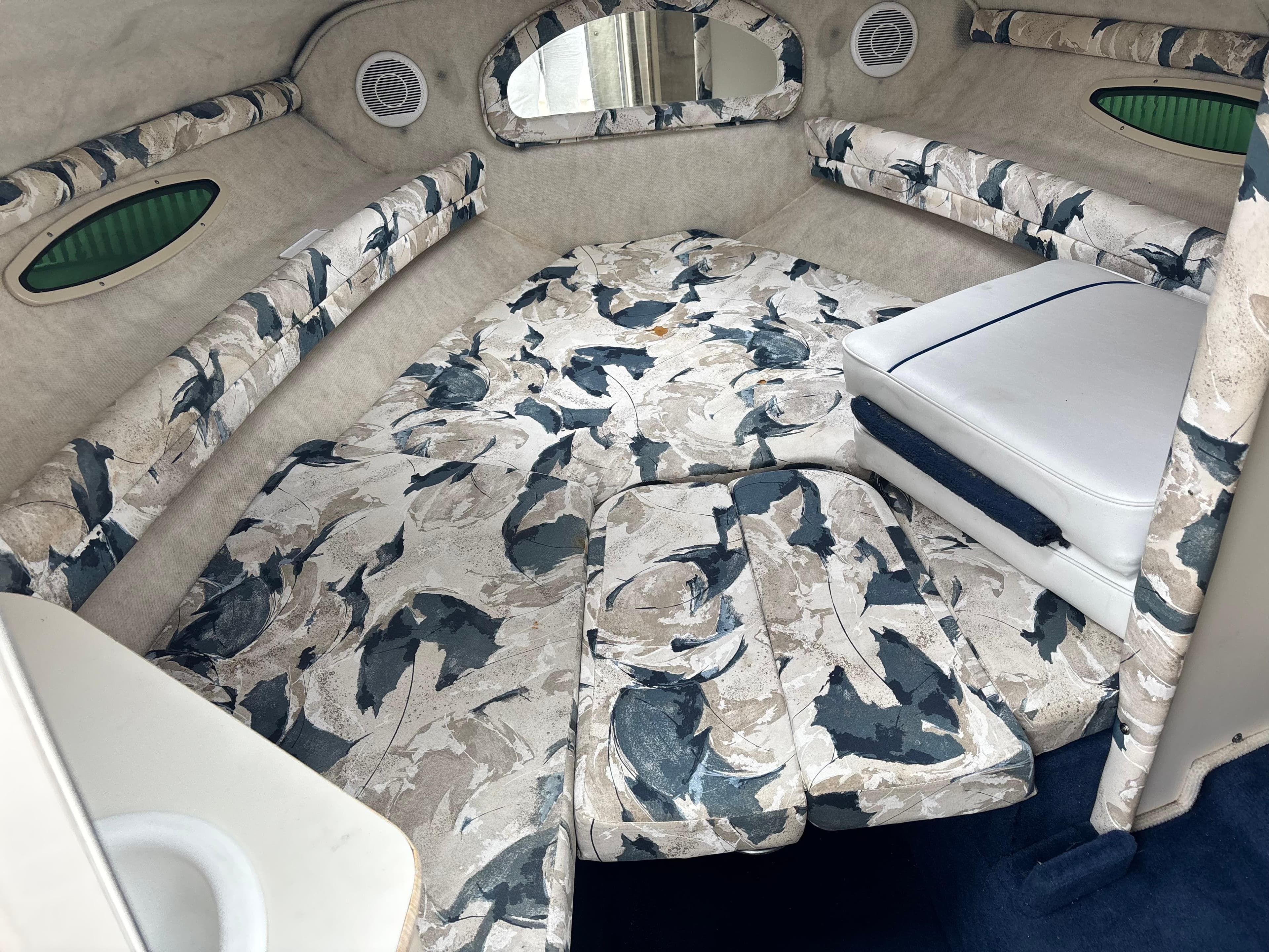 2000 Searay 215 Cruise Expresser thumbnail 2