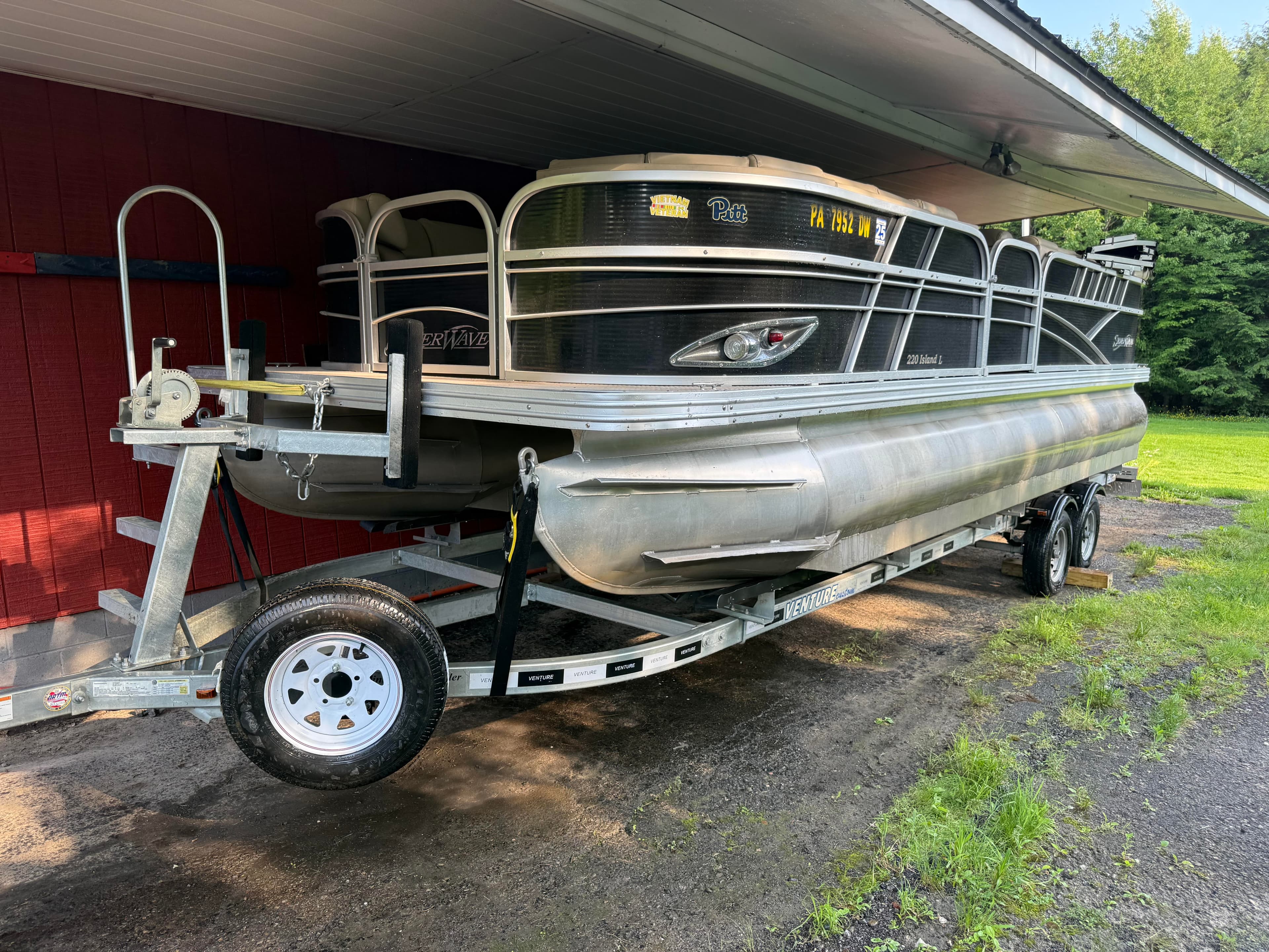 2014 Silver Wave 220 Island L