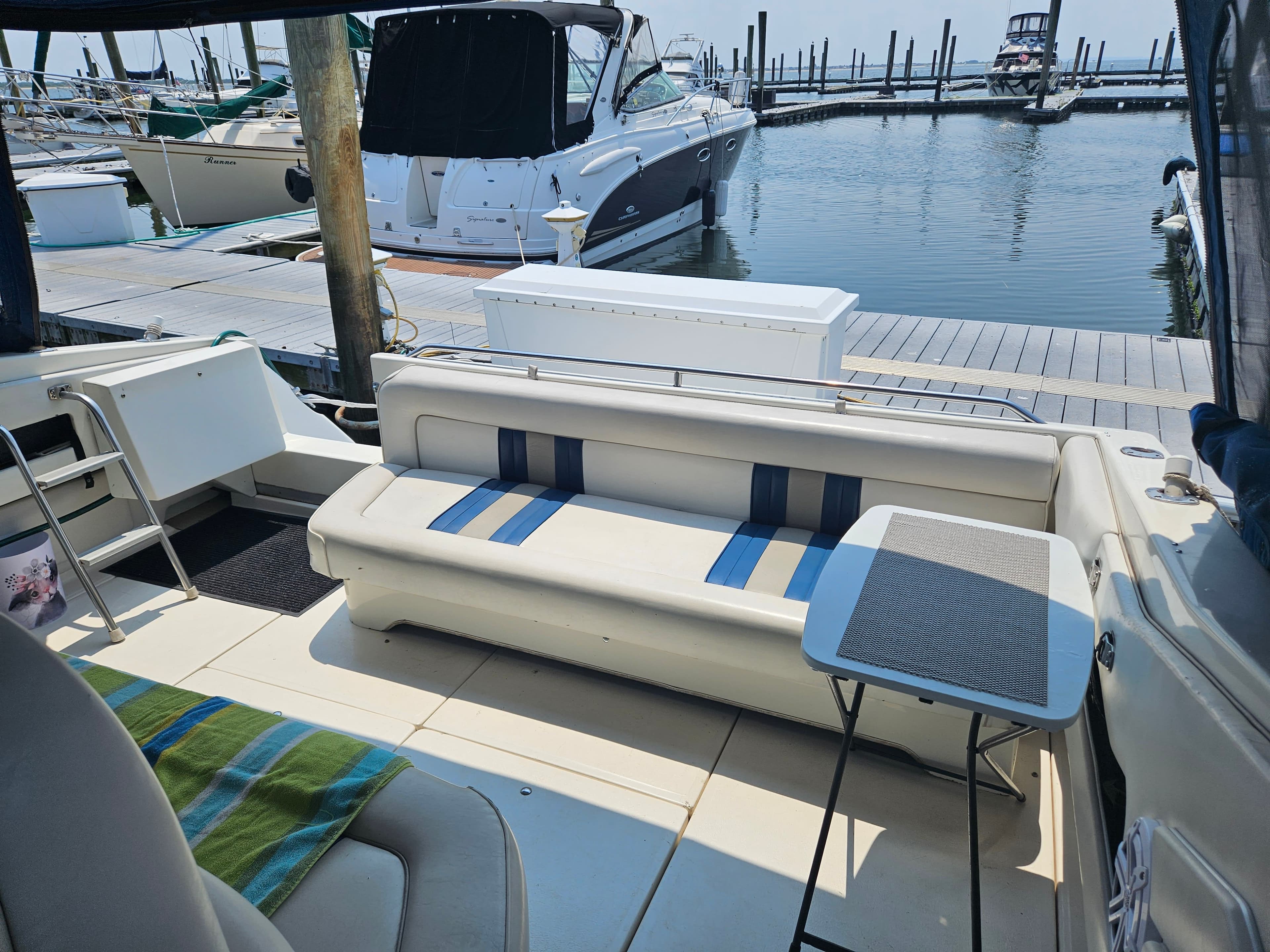 1993 SeaRay 370 Sundersend thumbnail 1