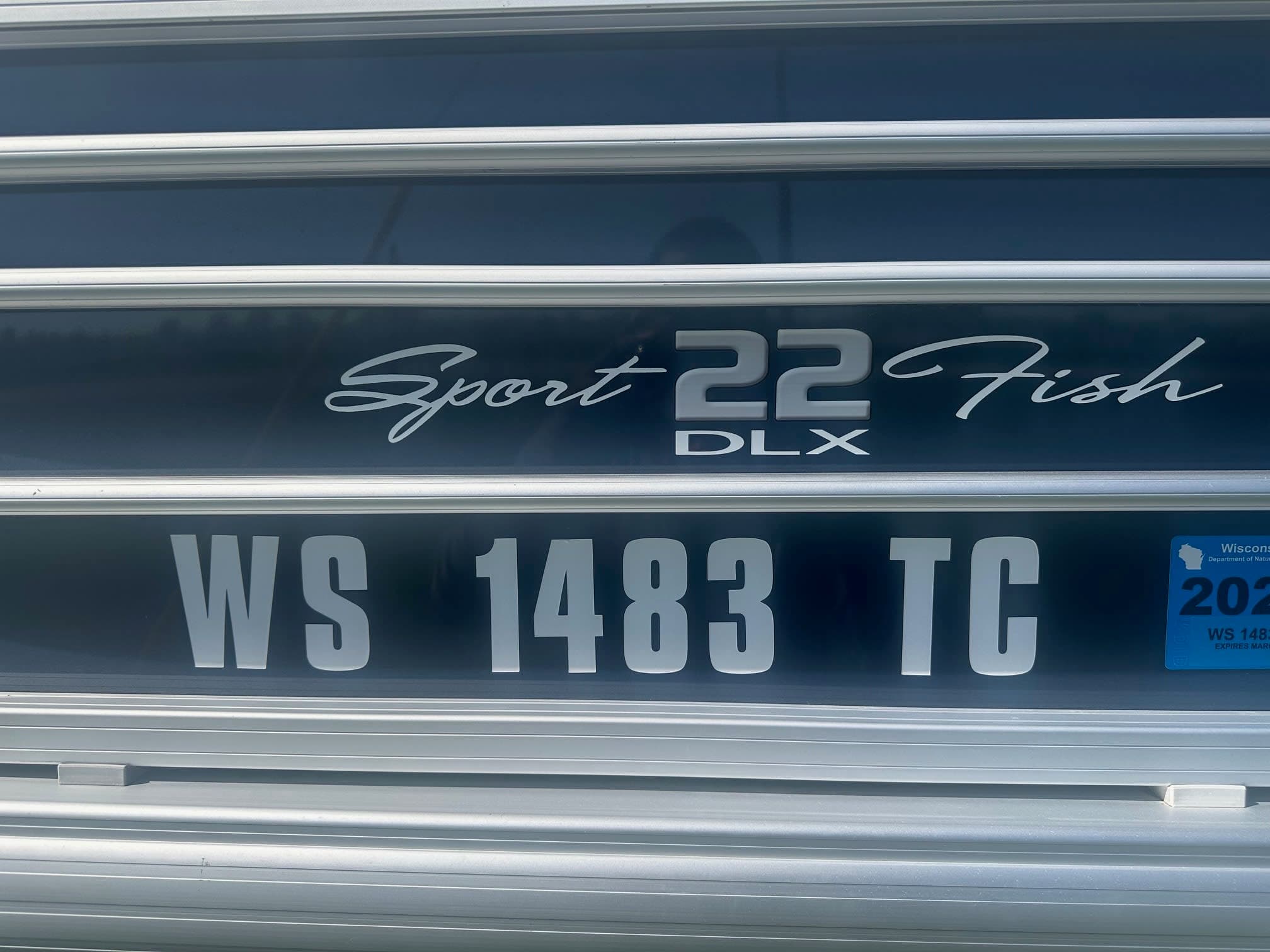 2022 SUNTRACKER SPORTFISH 22DLX thumbnail 1
