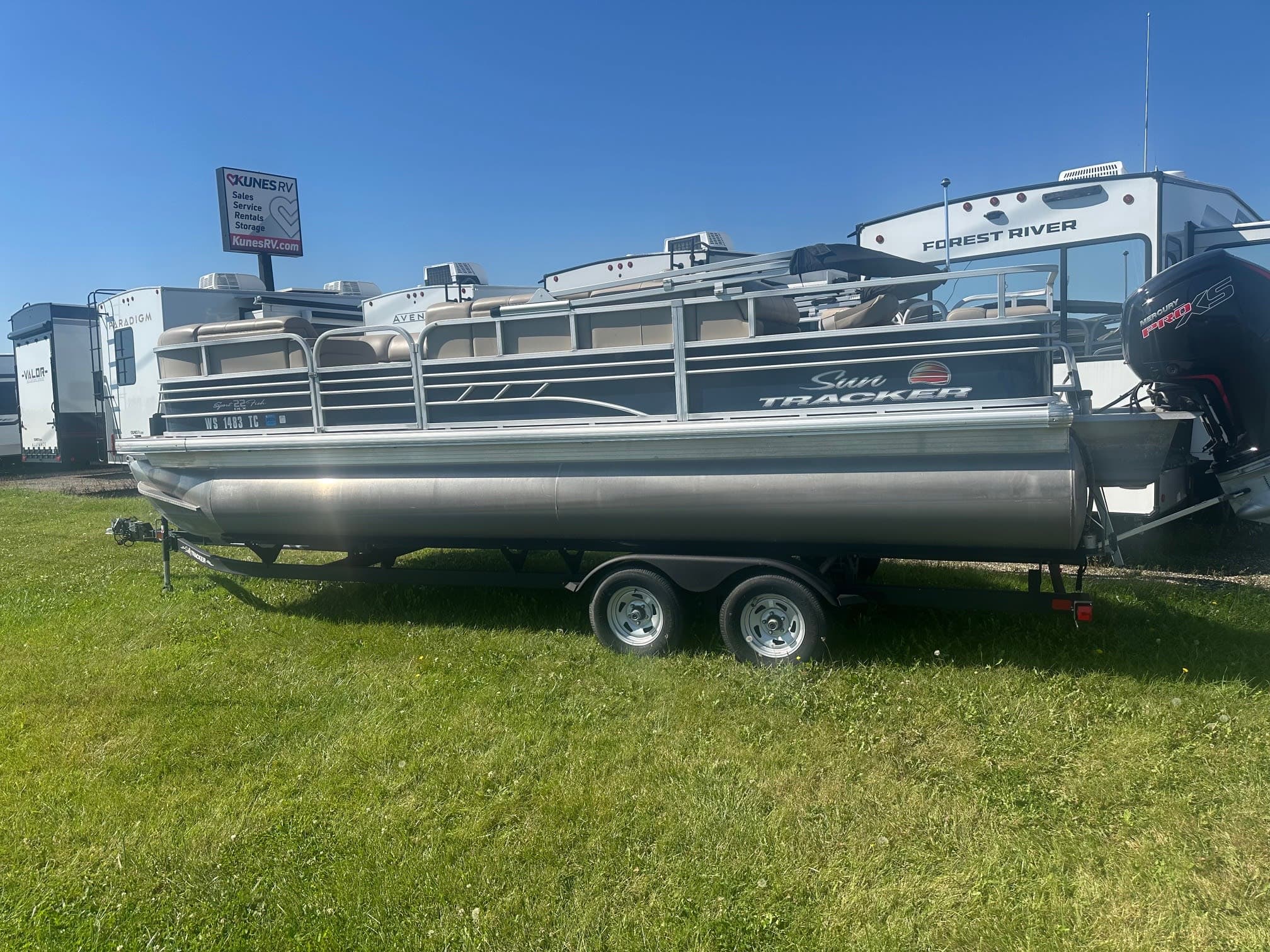 2022 SUNTRACKER SPORTFISH 22DLX thumbnail 2
