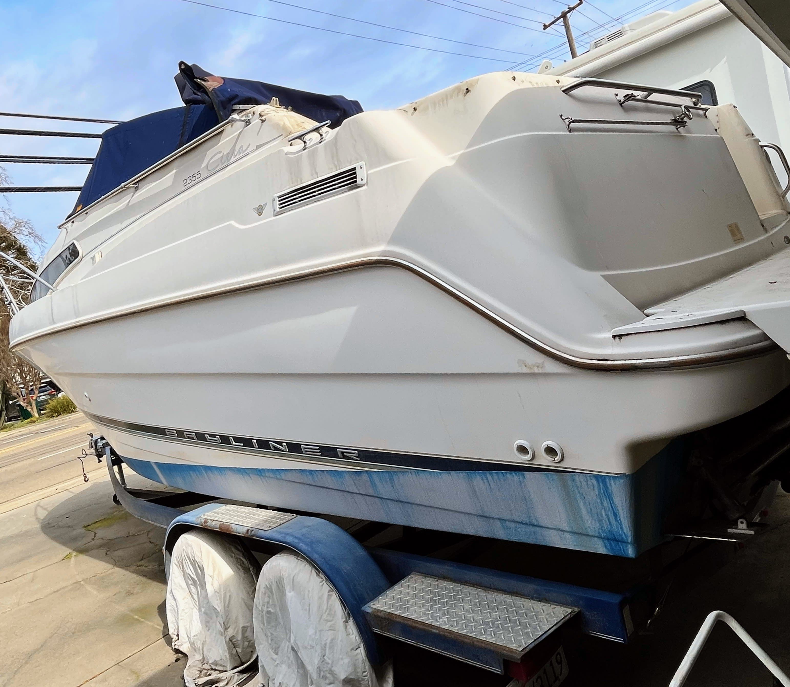 1998 Bayliner Cierra 2355 thumbnail 1