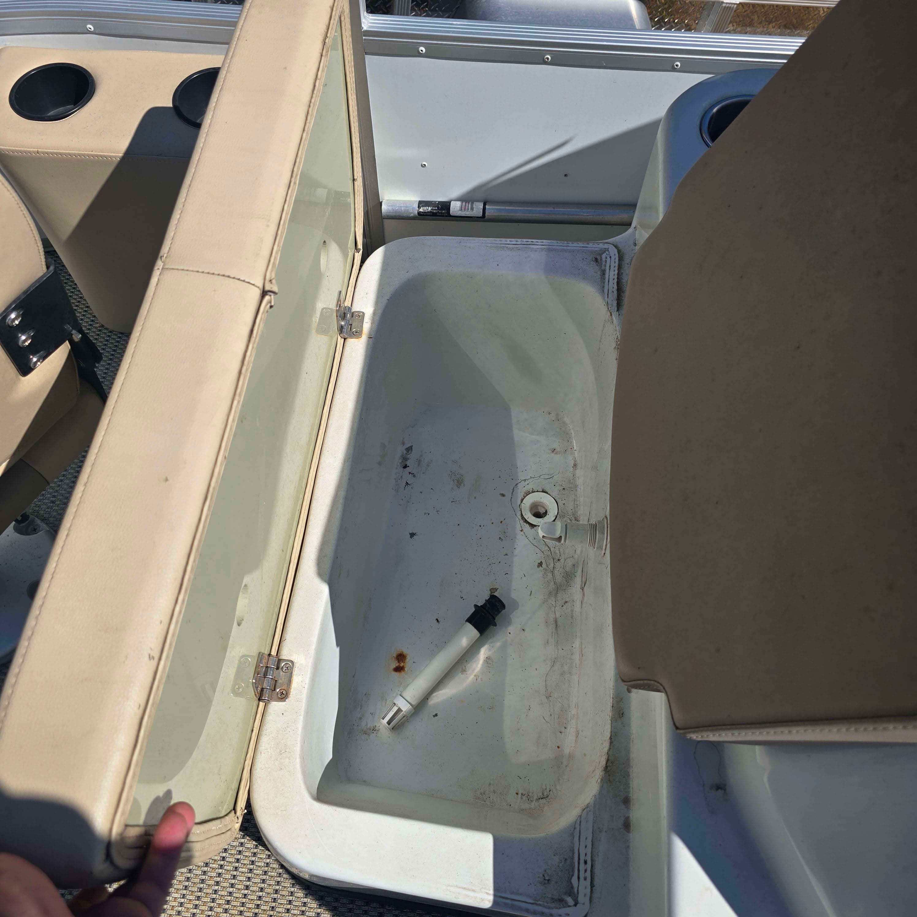2019 Lexington 317