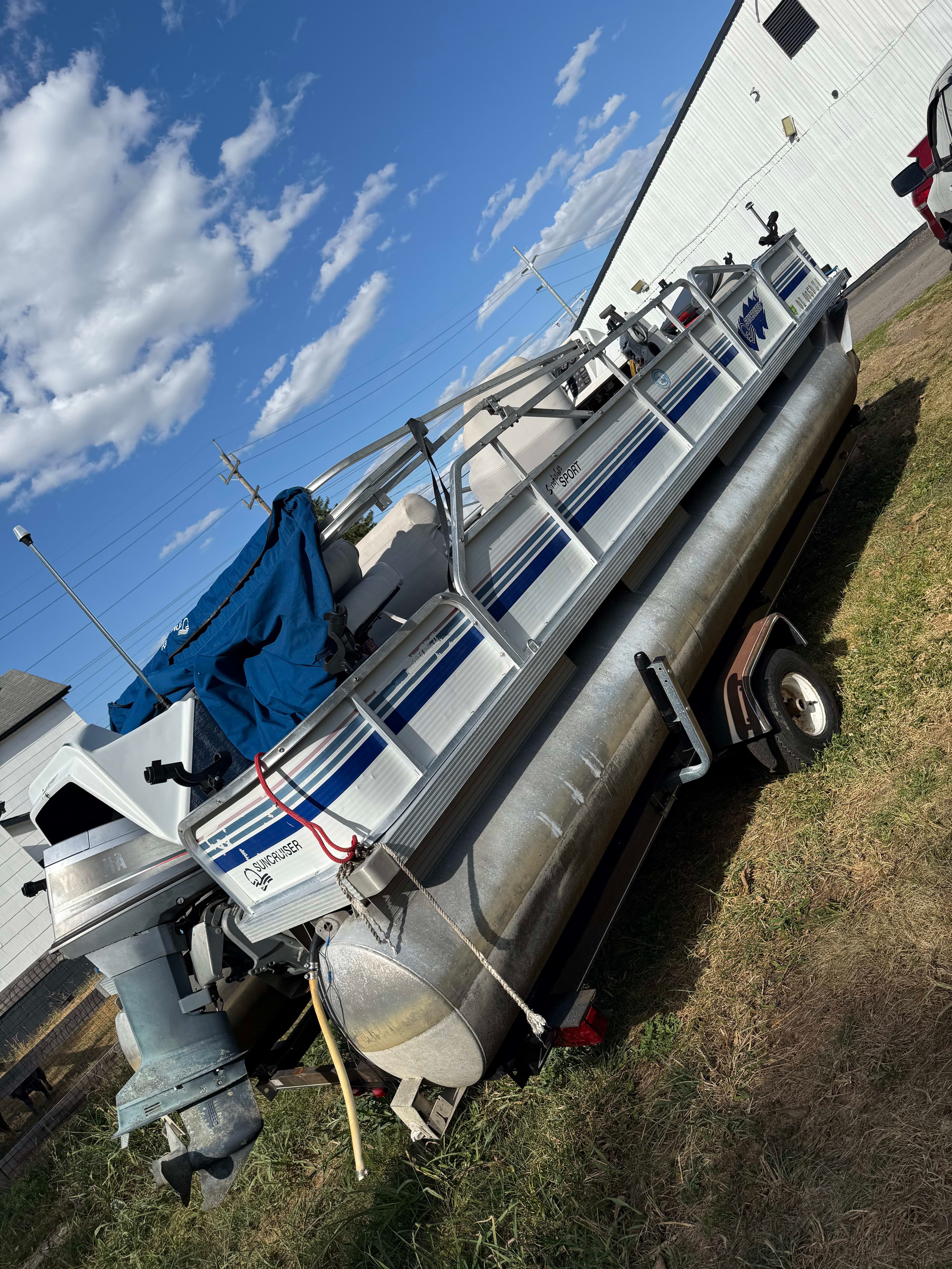 1991 Suncruiser Pontoon