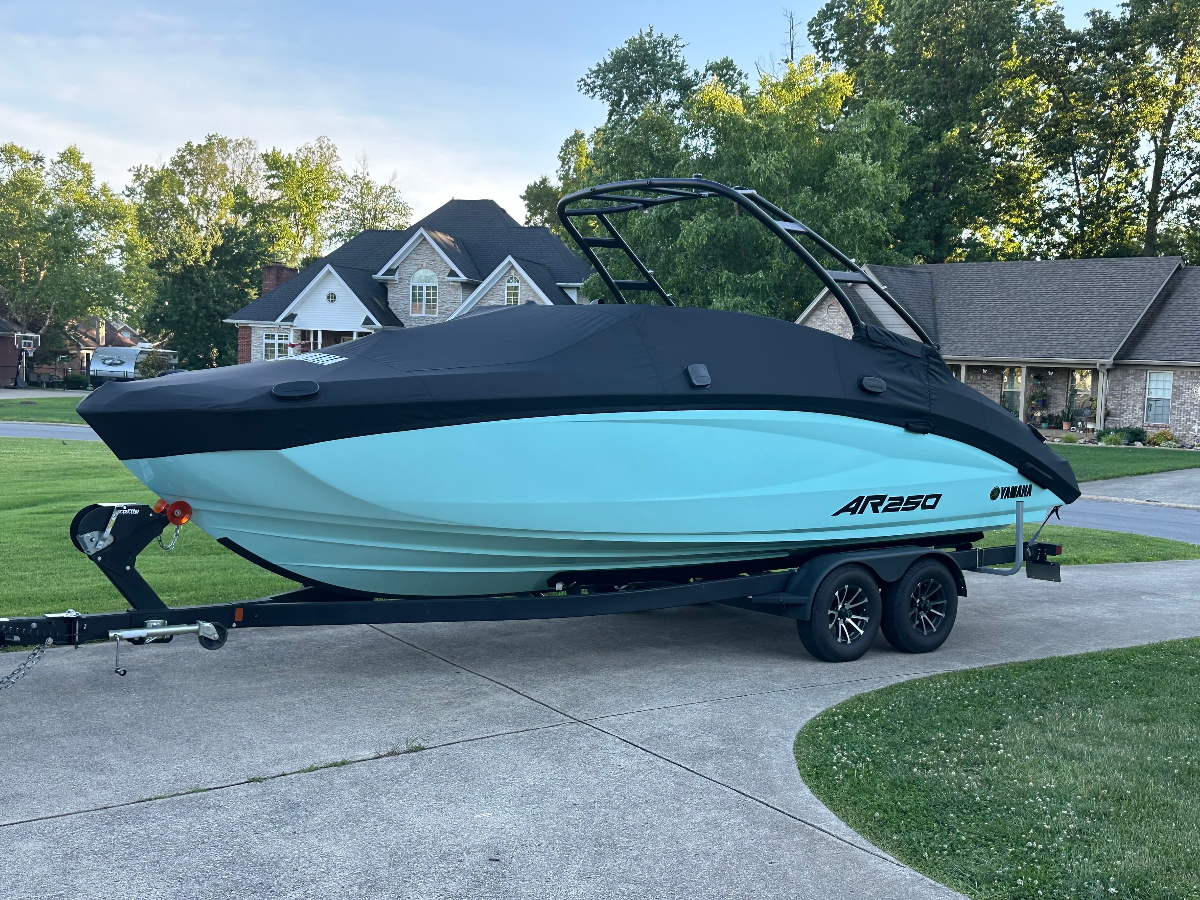 2024 Yamaha AR250
