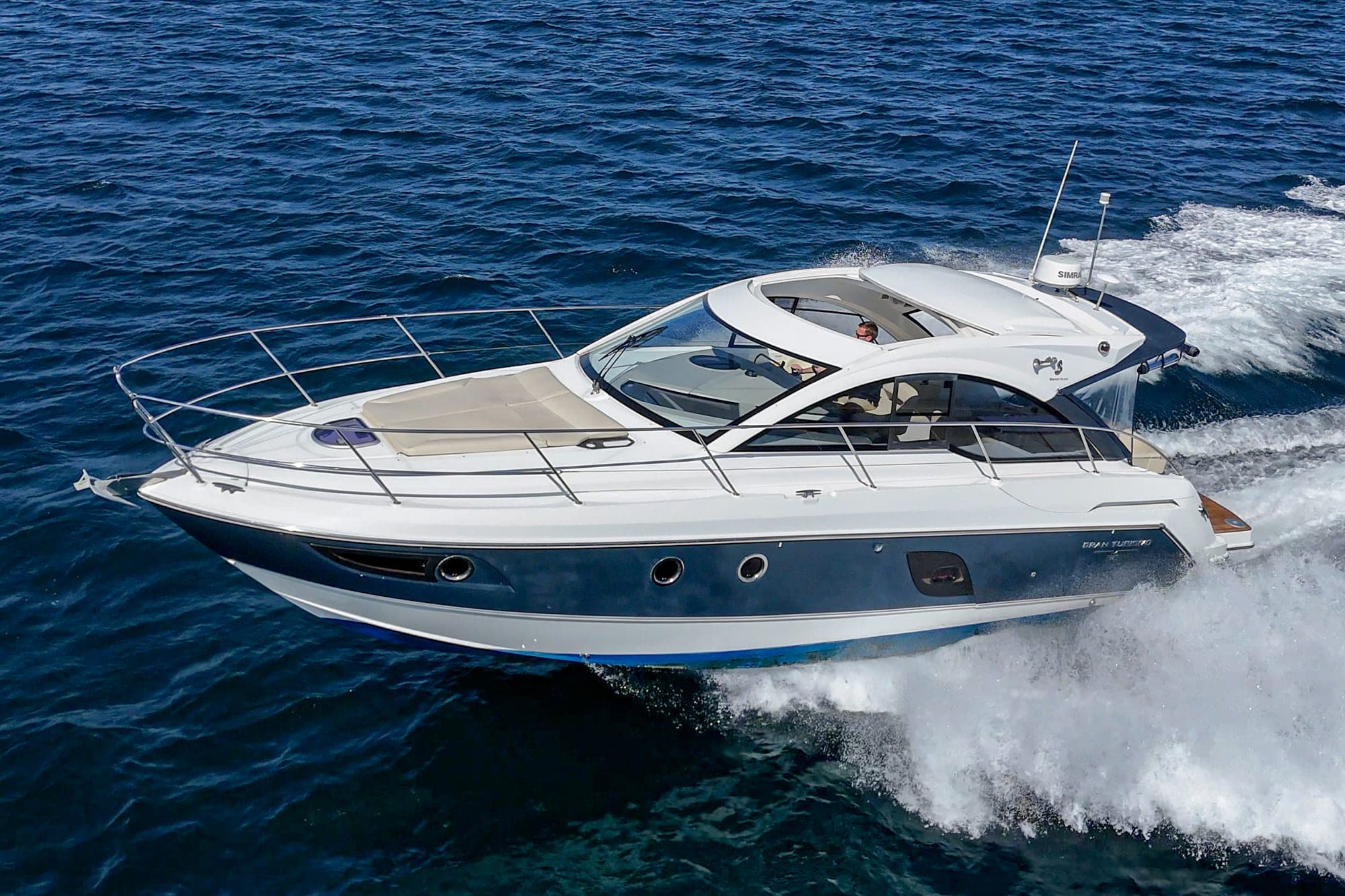 2014 Beneteau Grand Tourismo 38 thumbnail 2