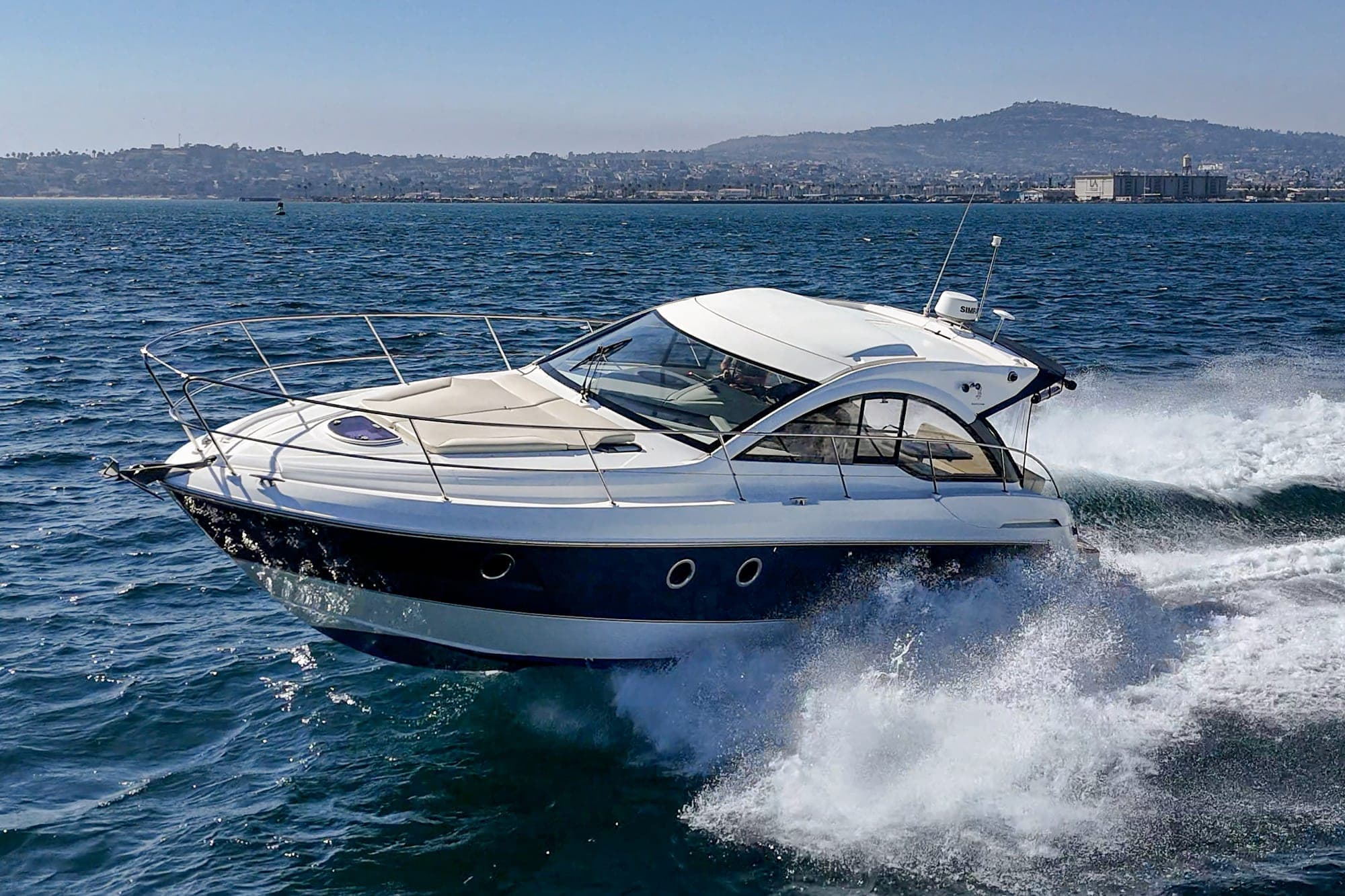 2014 Beneteau Grand Tourismo 38