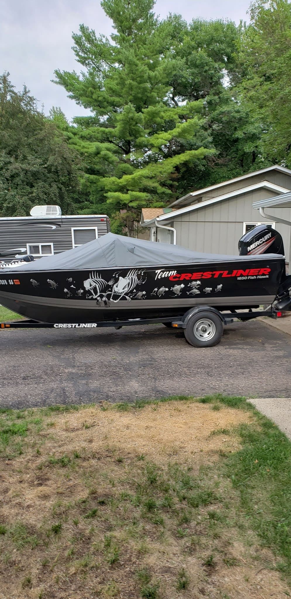 2016 Crestliner Fishhawk