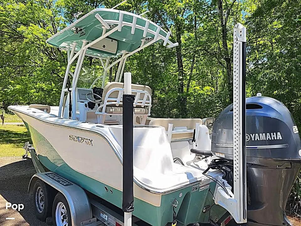 2019 sea fox 226 commander thumbnail 2