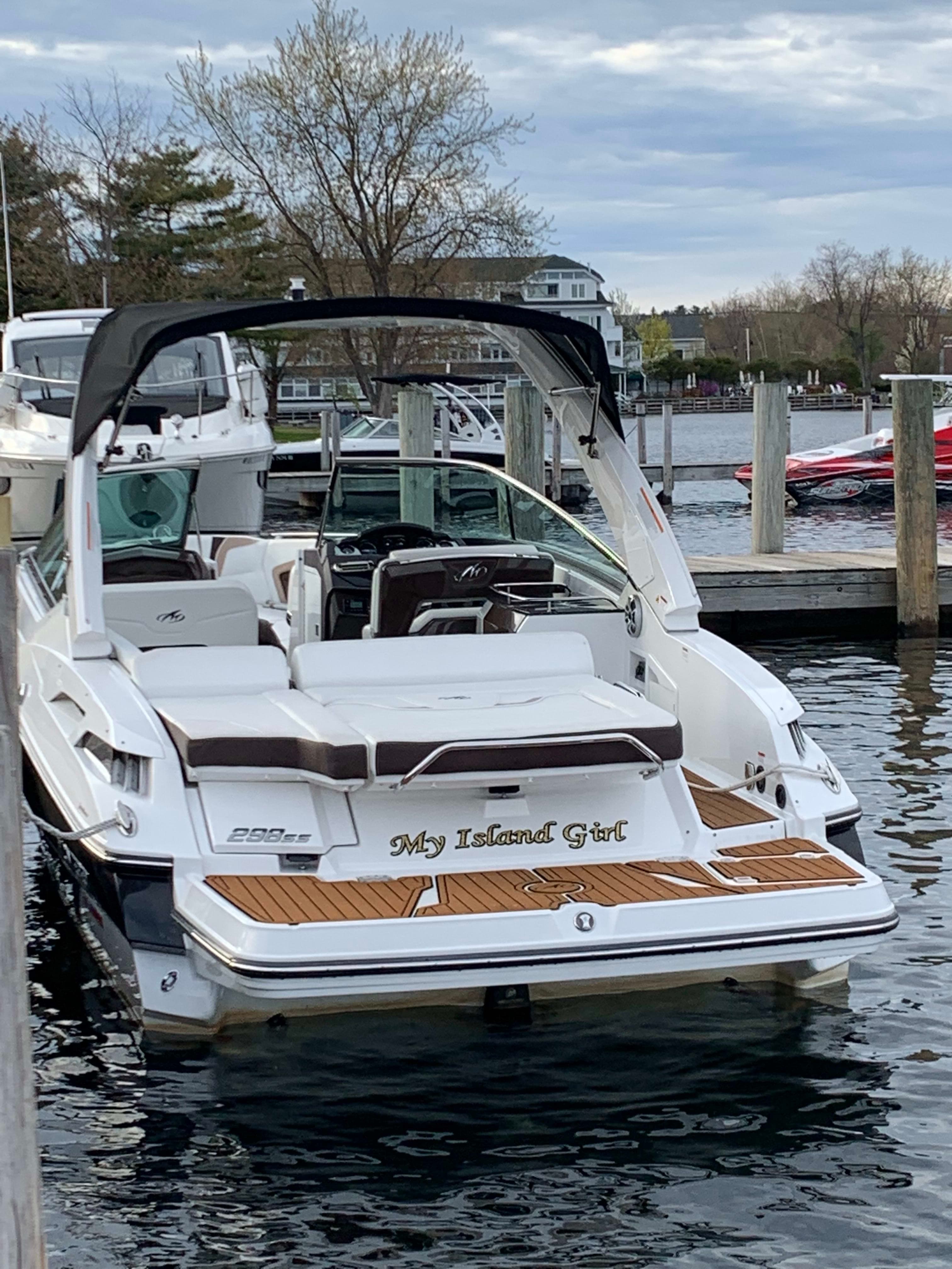 2016 Monterey 298SS