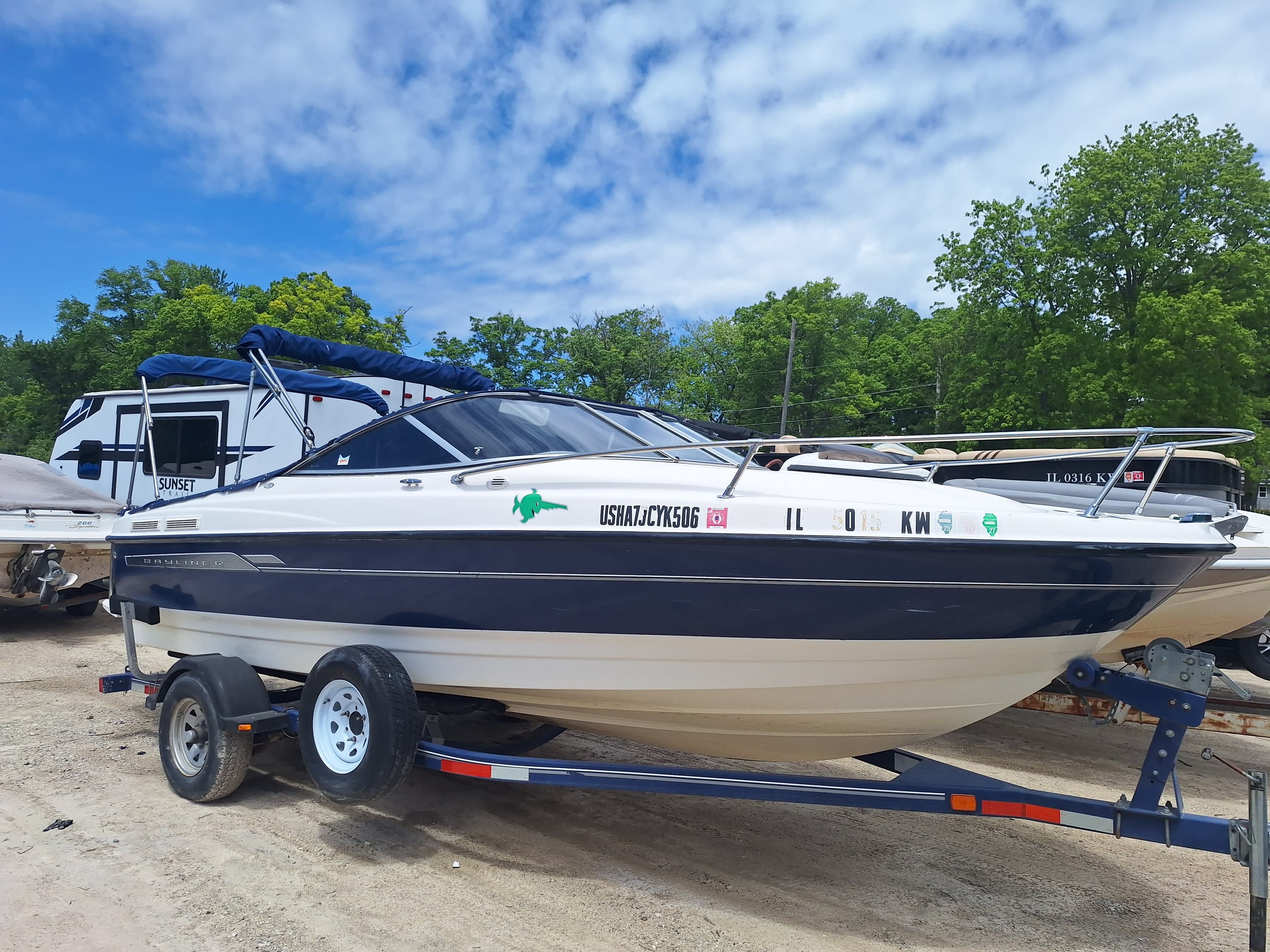 2006 Bayliner Capri
